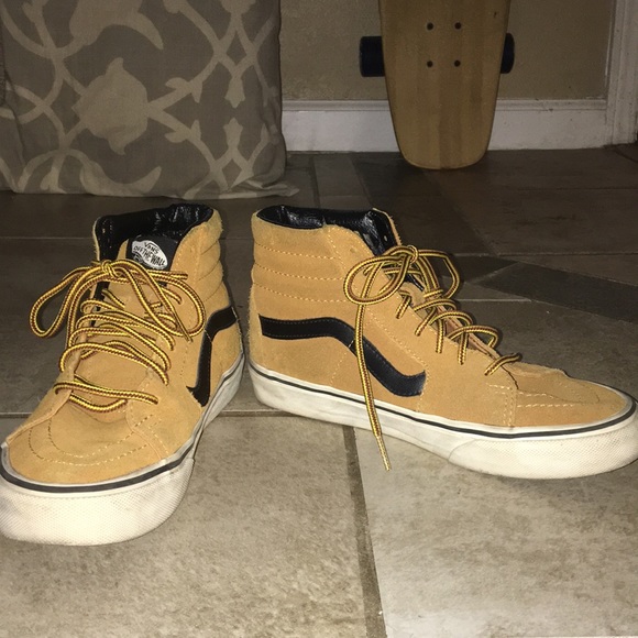 tan suede vans